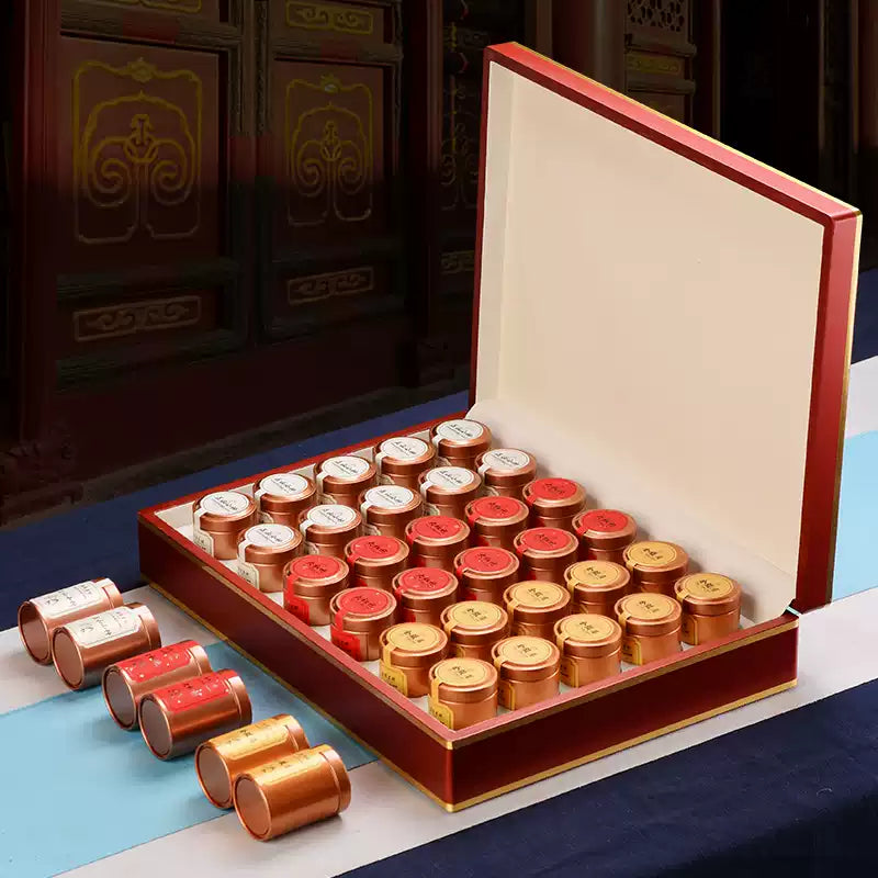 Small gold pot tea ceremony authentic special gold junmei big red robe Lapsang Souchong strong fragrance black tea tea gift box