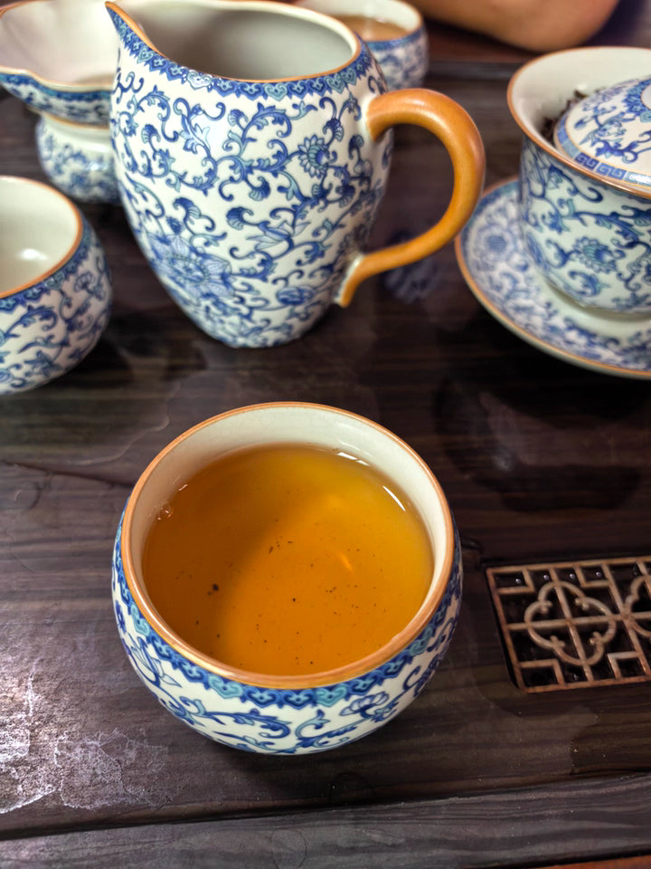 Blue and white porcelain Ru kiln tea set 2025 new tea table for making tea, a complete set of light luxury and high-end